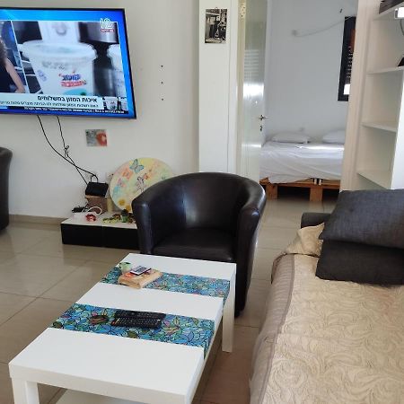 Family Master Apartment Нахария Екстериор снимка