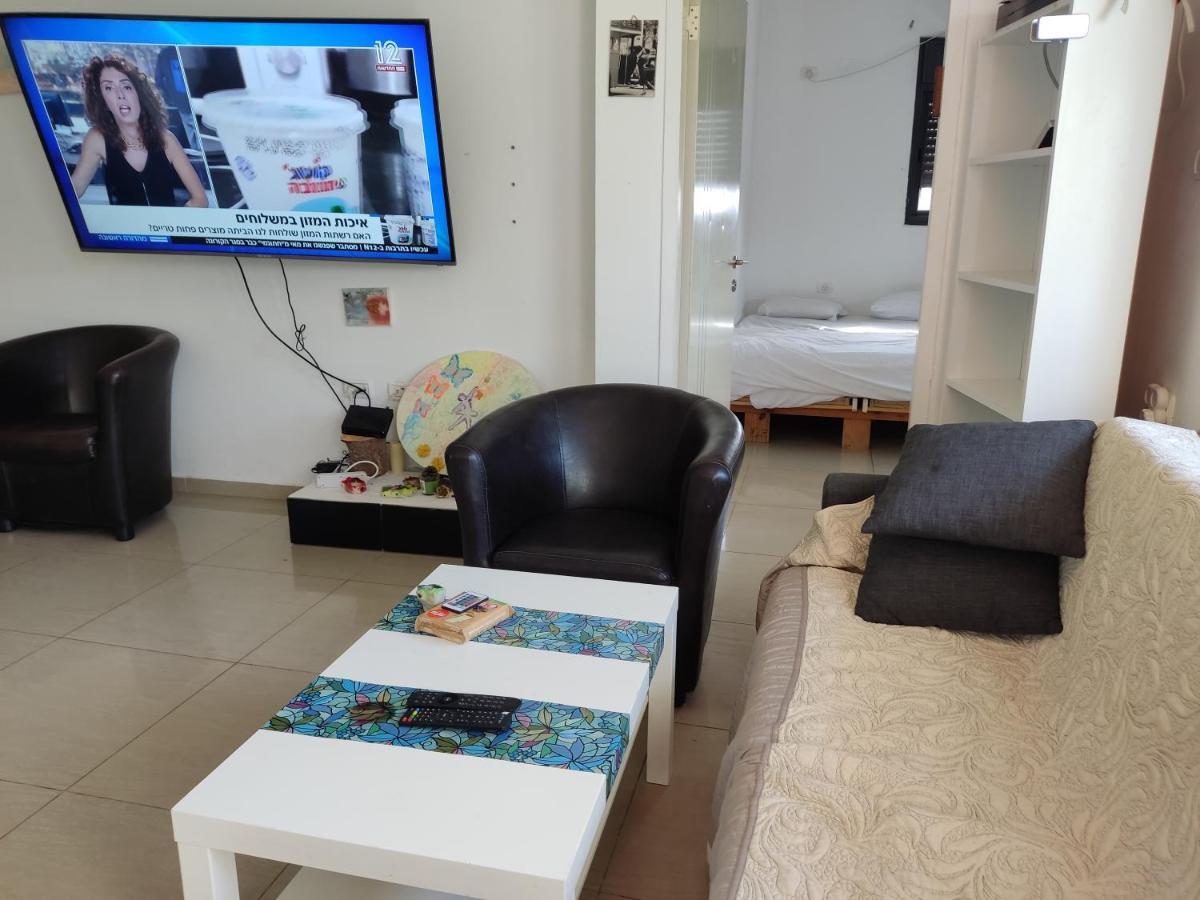 Family Master Apartment Нахария Екстериор снимка