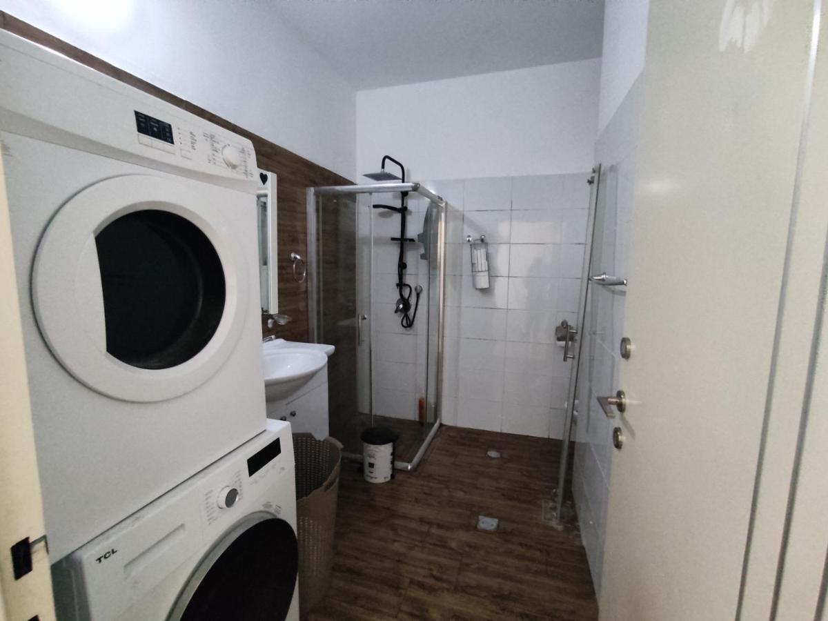 Family Master Apartment Нахария Екстериор снимка